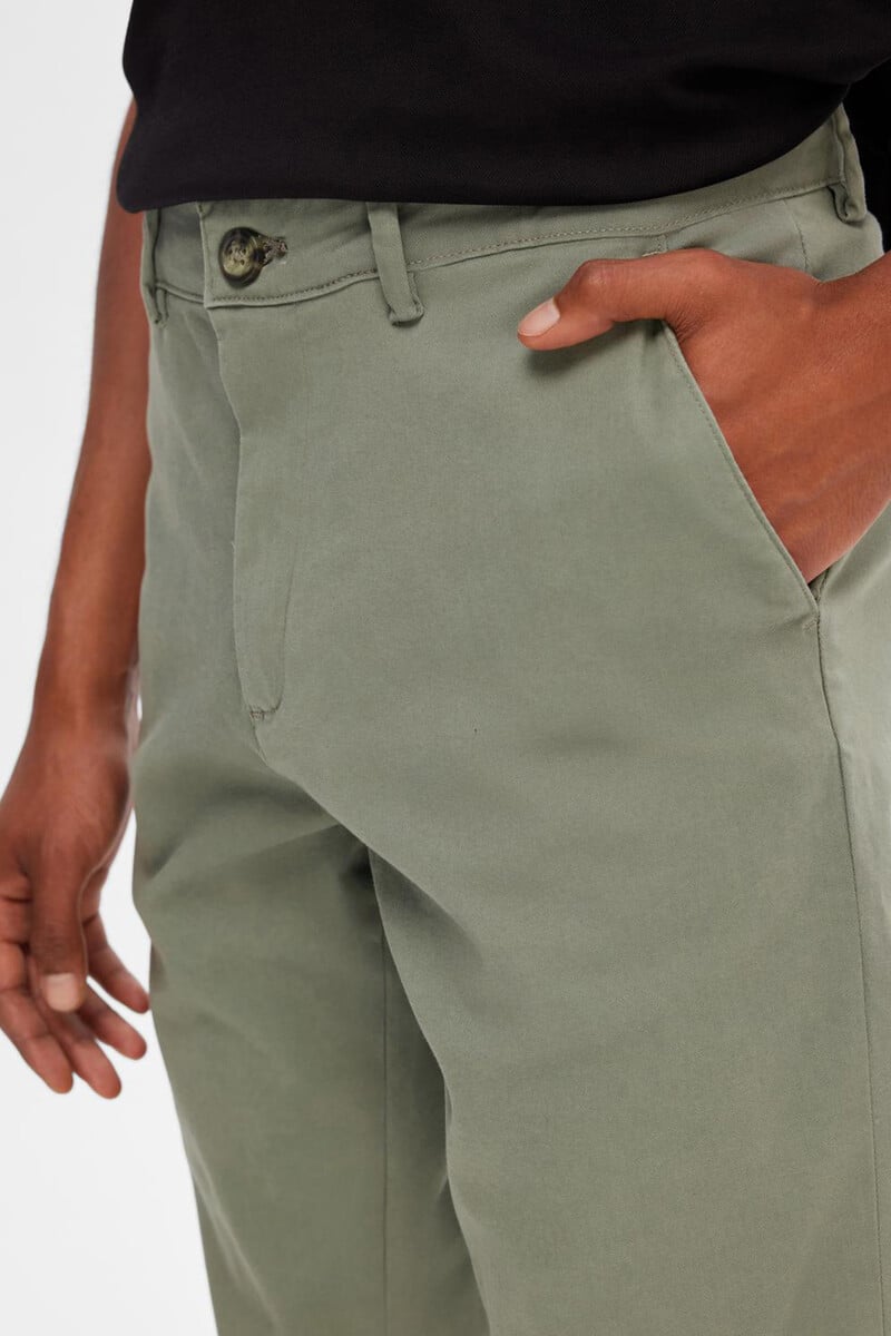 Cortefiel Pantalón Chino Clásico Slim Fit Confeccionado Con Algodón Orgánico