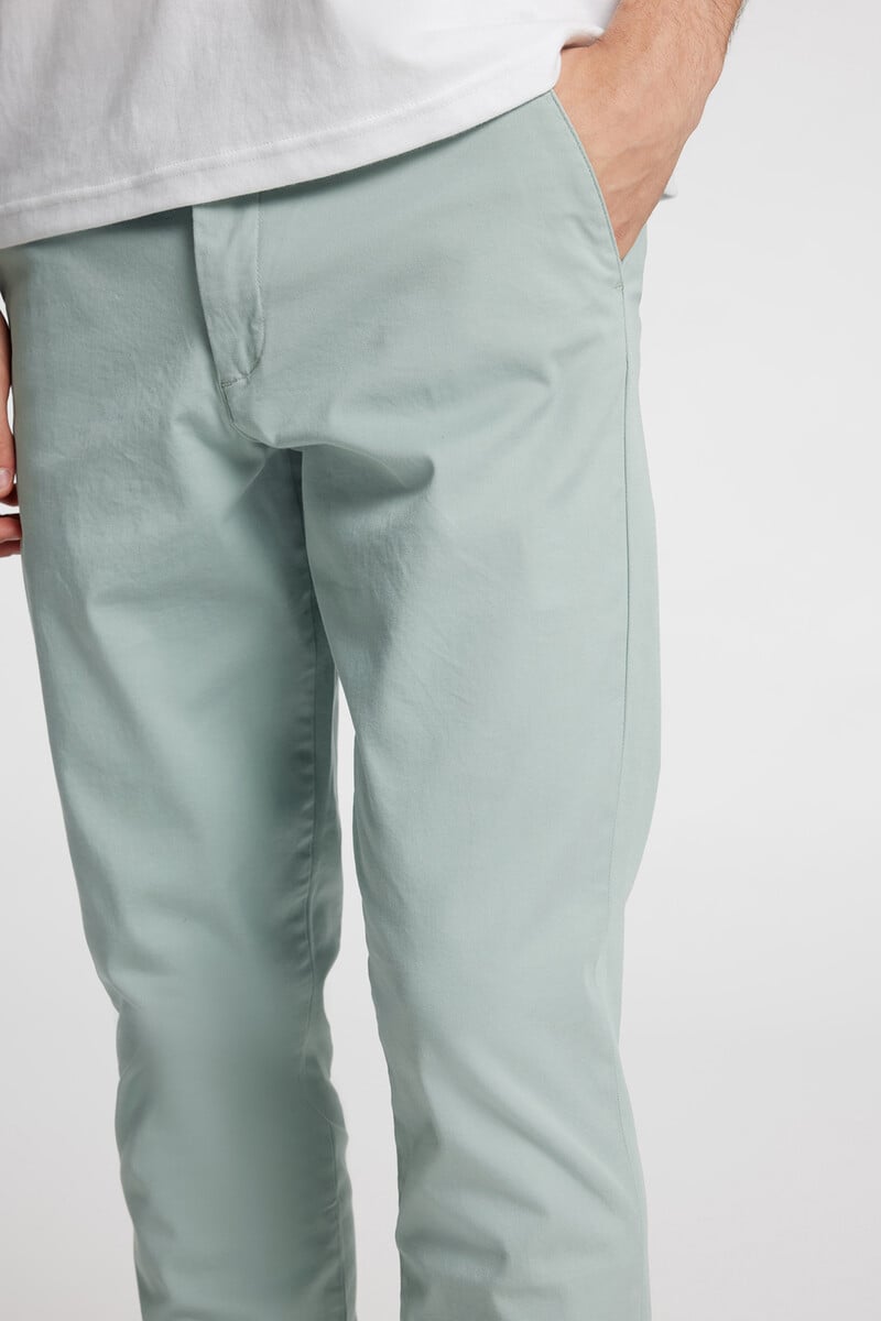 Cortefiel Pantalón Chino Slim Fit Confeccionado Con Algodón Orgánico