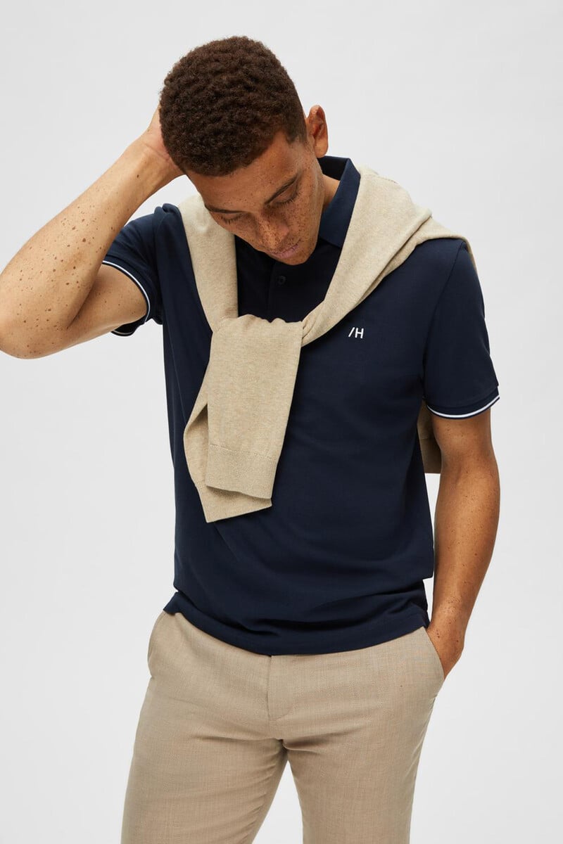 Cortefiel Polo De Algodón Orgánico Con Logo Bordado Con Detalle En Cuello Y Mangas