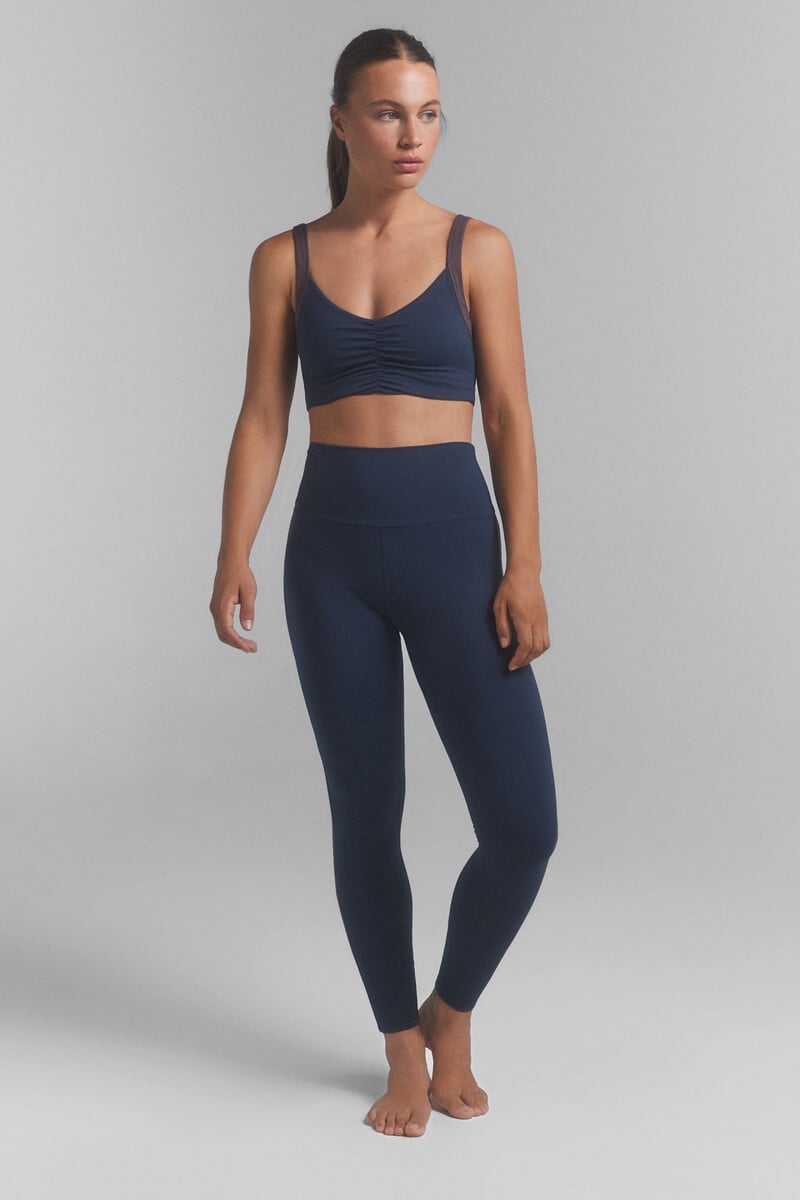 Cortefiel Sujetador Deportivo SOFT MOVE Azul. Special Colab Ffitcoco
