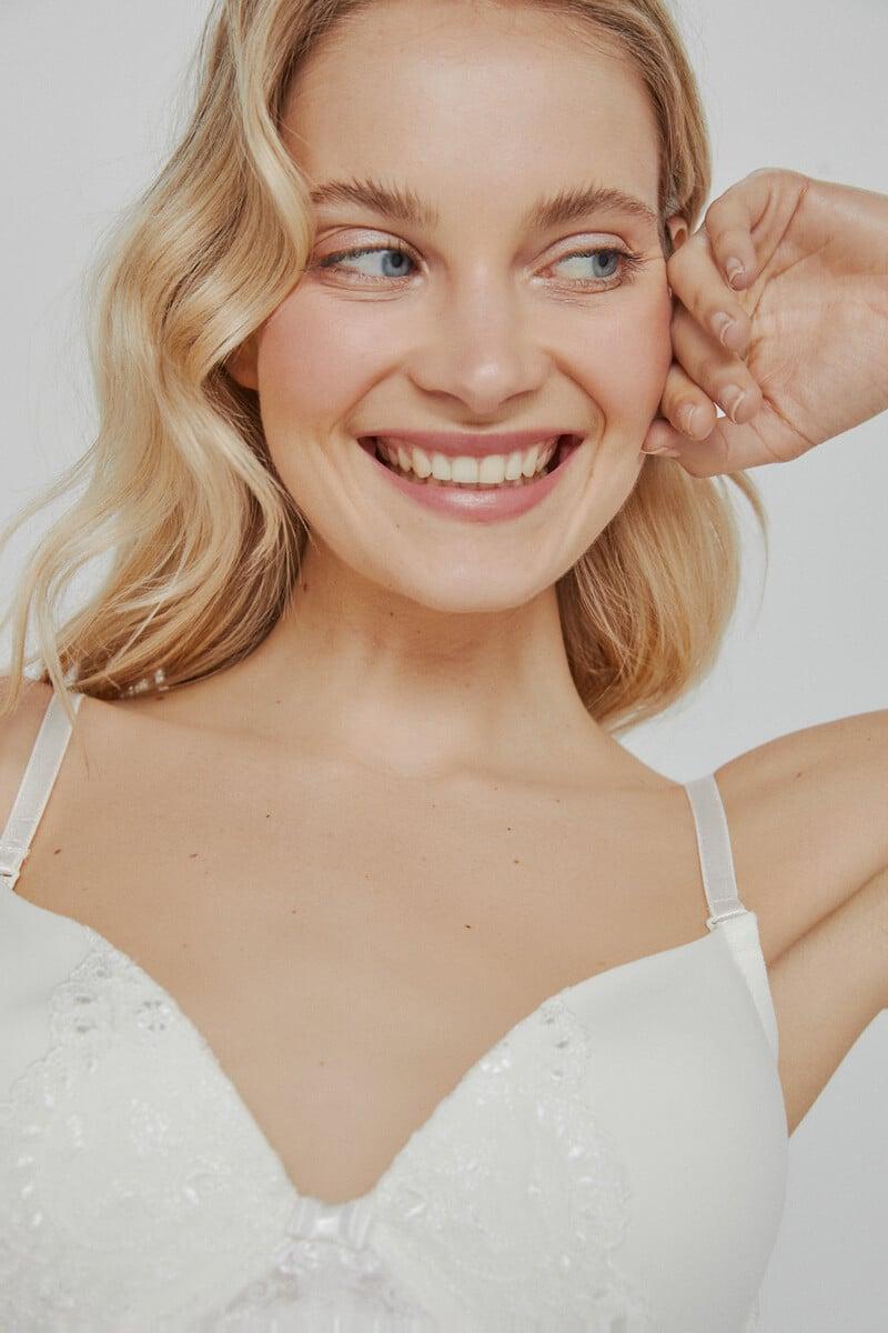 Cortefiel Sujetador Ivette Bridal Con Tirantes Multiposición Y Push Up En Blanco