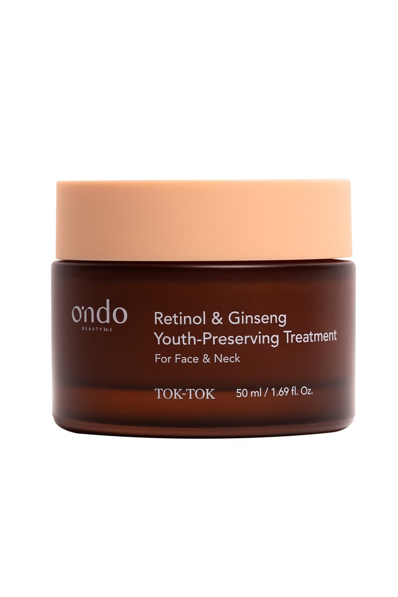 Cortefiel Tratamiento para preservar la juventud con retinol y ginseng