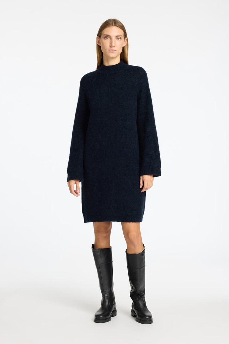 Cortefiel Vestido Midi De Cuello Alto Confeccionado Con Lana Y Alpaca