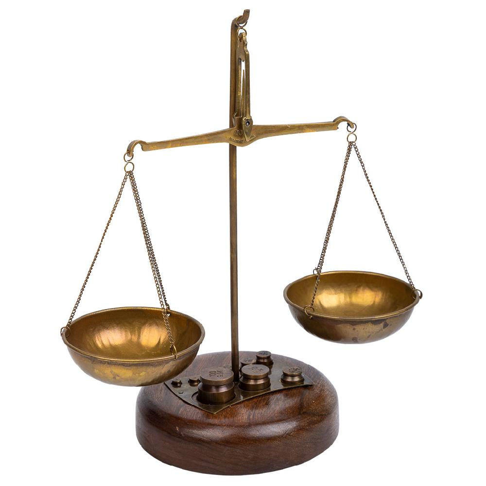 Creaciones meng DECORACION - FIGURAS DECORACION - balanza de metal con base de madera marron