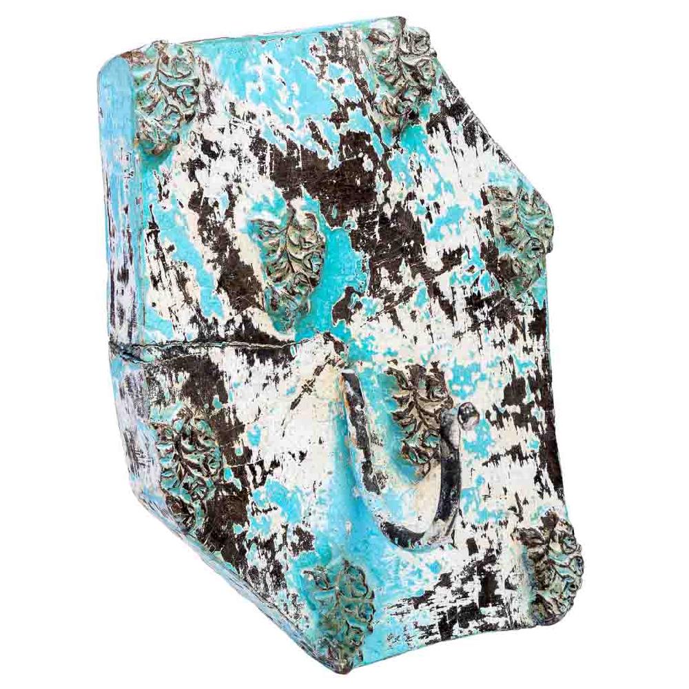 Creaciones meng HOGAR - PERCHAS - percha de madera tallada acabado artesanal envejecido azul