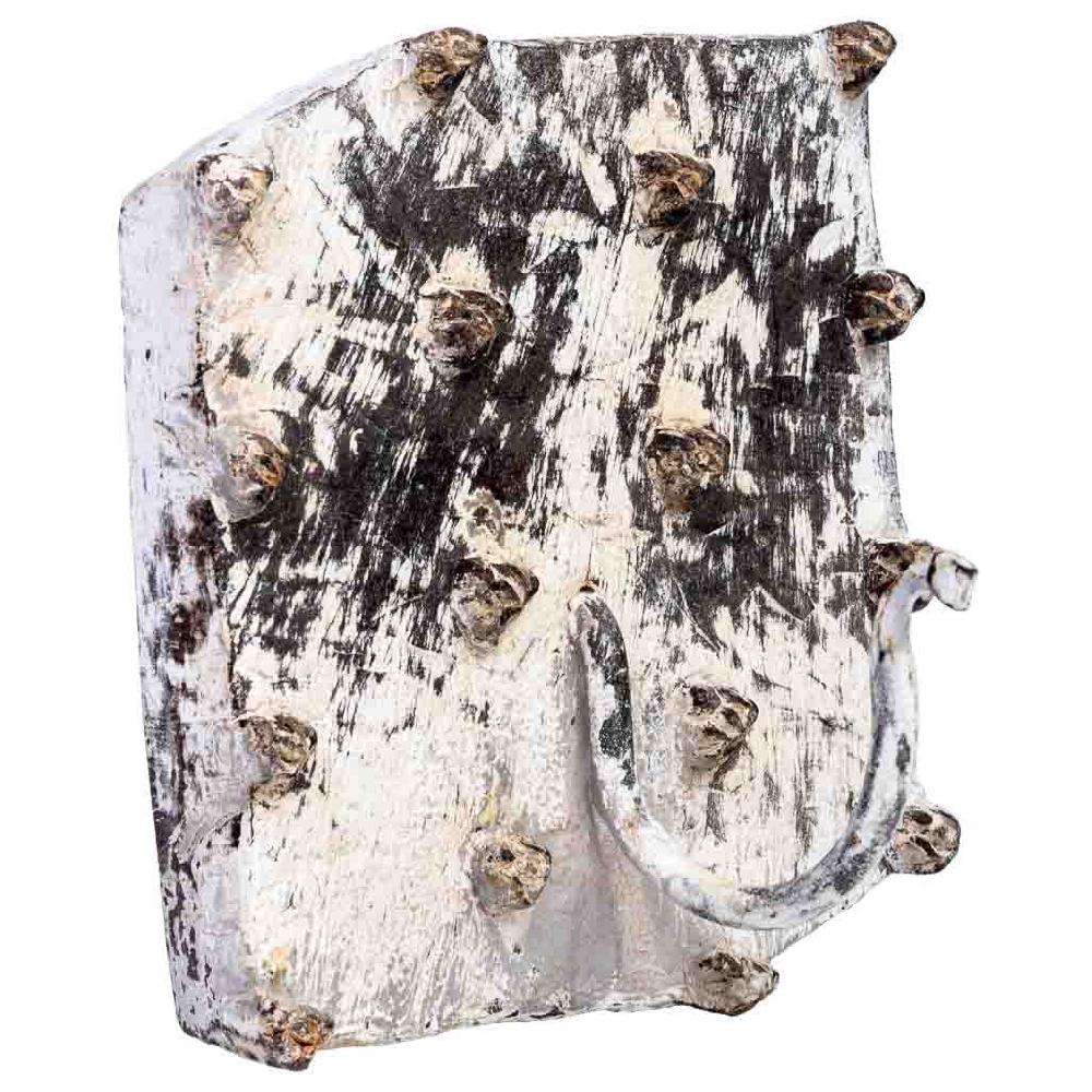 Creaciones meng HOGAR - PERCHAS - percha de madera tallada acabado artesanal envejecido blanco