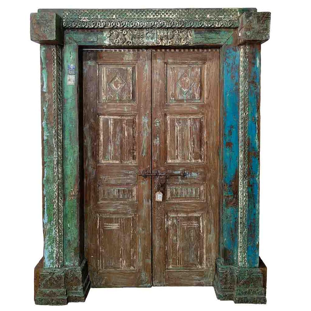 Creaciones meng MUEBLE - PUERTAS Y VENTANAS - puerta de madera azul con acabado artesanal