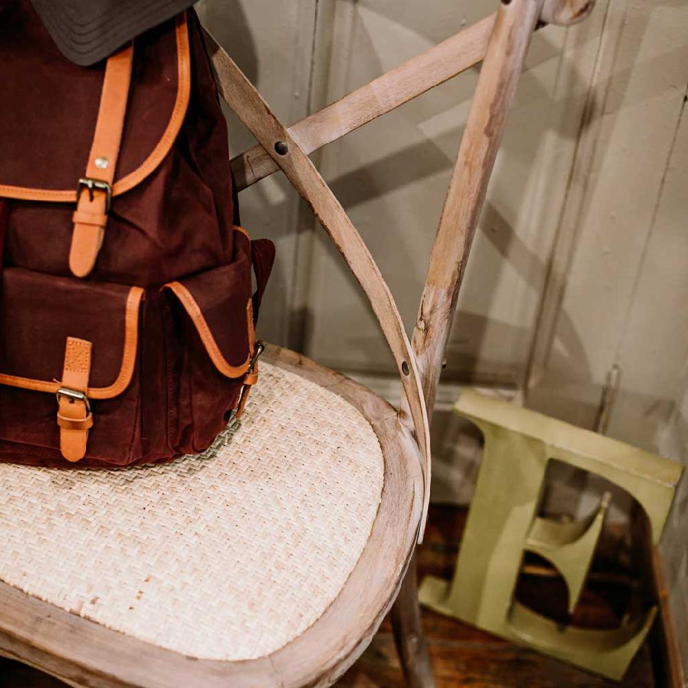 Creaciones Meng MUEBLE - SILLAS - Silla De Madera Y Asiento De Ratan