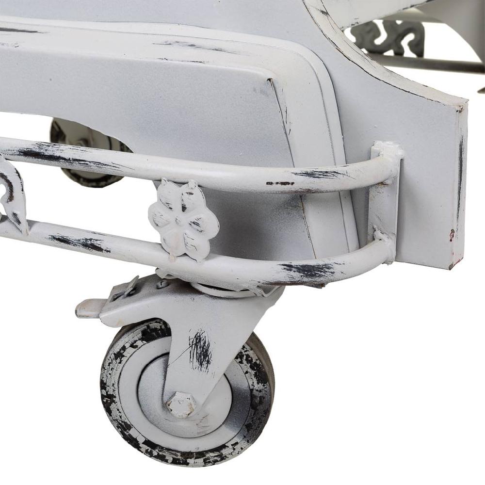 Creaciones Meng MUEBLE - SILLONES Y BUTACAS - Sillon Tuk Tuk De Metal Blanco Y Tapizado