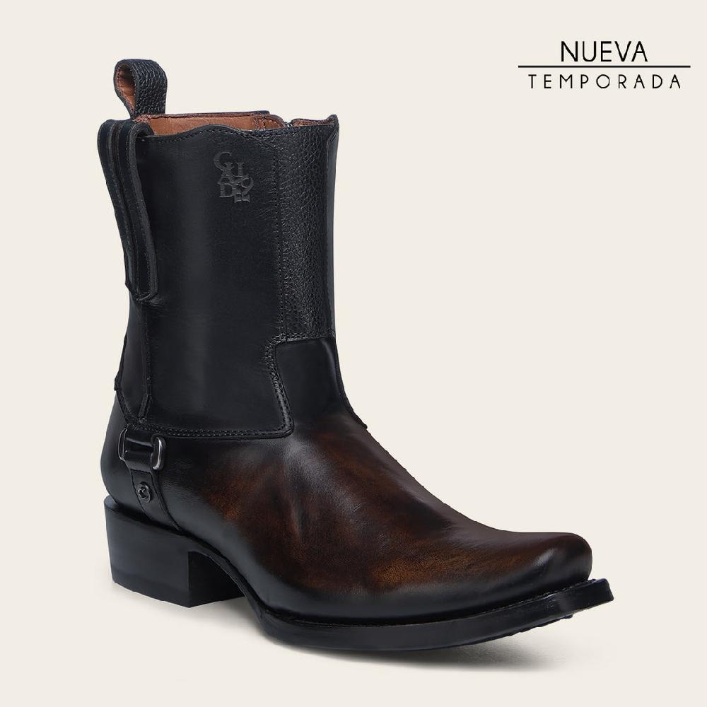 Cuadra Botín urbano en piel genuina para caballero