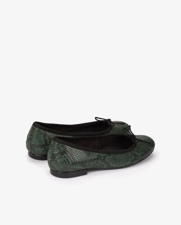 Cuplé BAILARINA VERDE DE TECNOPIEL CON ESTAMPADO SERPIENTE Y LAZO DECORATIVO