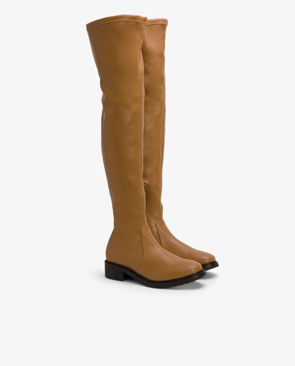 Cuplé BOTA ALTA DE TECNOPIEL COLOR CUERO CON TACÓN BAJO
