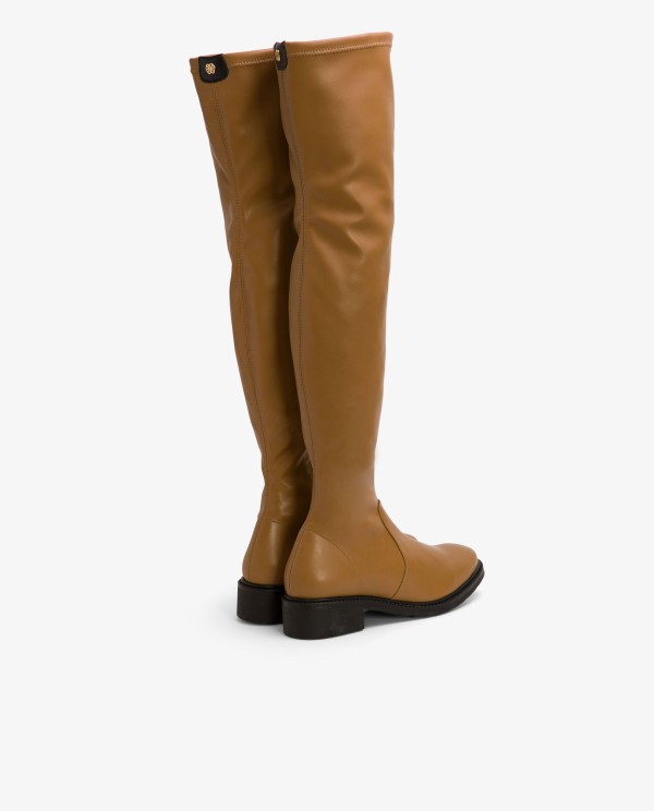 Cuplé BOTA ALTA DE TECNOPIEL COLOR CUERO CON TACÓN BAJO