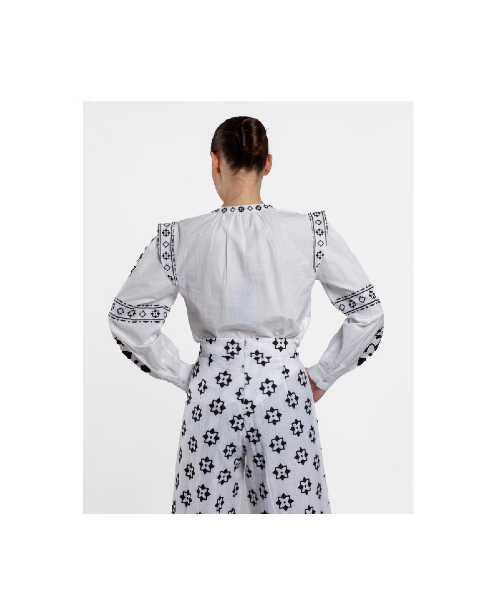 Cuplé CAMISA MANGAS BORDADAS ALGODON BLANCO