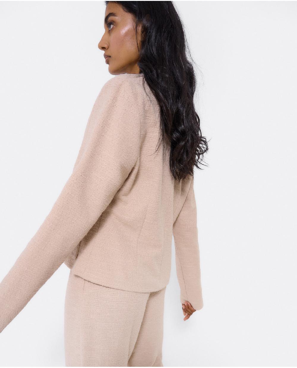 Cuplé CHAQUETA CORTA TWEED BEIG