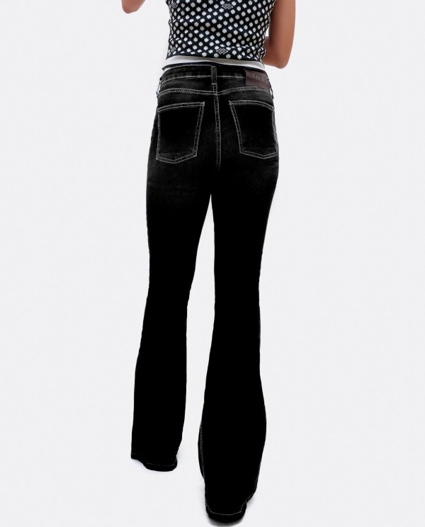 Cuplé PANTALÓN VAQUERO CON CAMPANA VAQUERO NEGRO