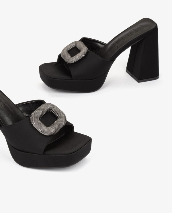 Cuplé ZUECO RASO NEGRO