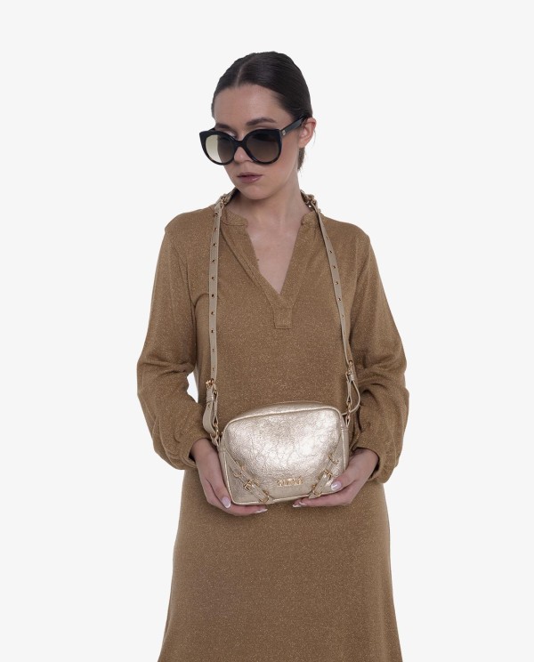 Cuplé MAXI VESTIDO DORADO DE PUNTO CON ESCOTE EN V Y MANGAS LARGAS