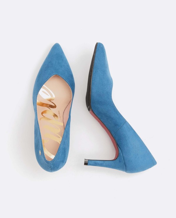 Cuplé SALÓN AZUL DE ULTRASUEDE CON PUNTA FINA Y TACÓN MEDIO