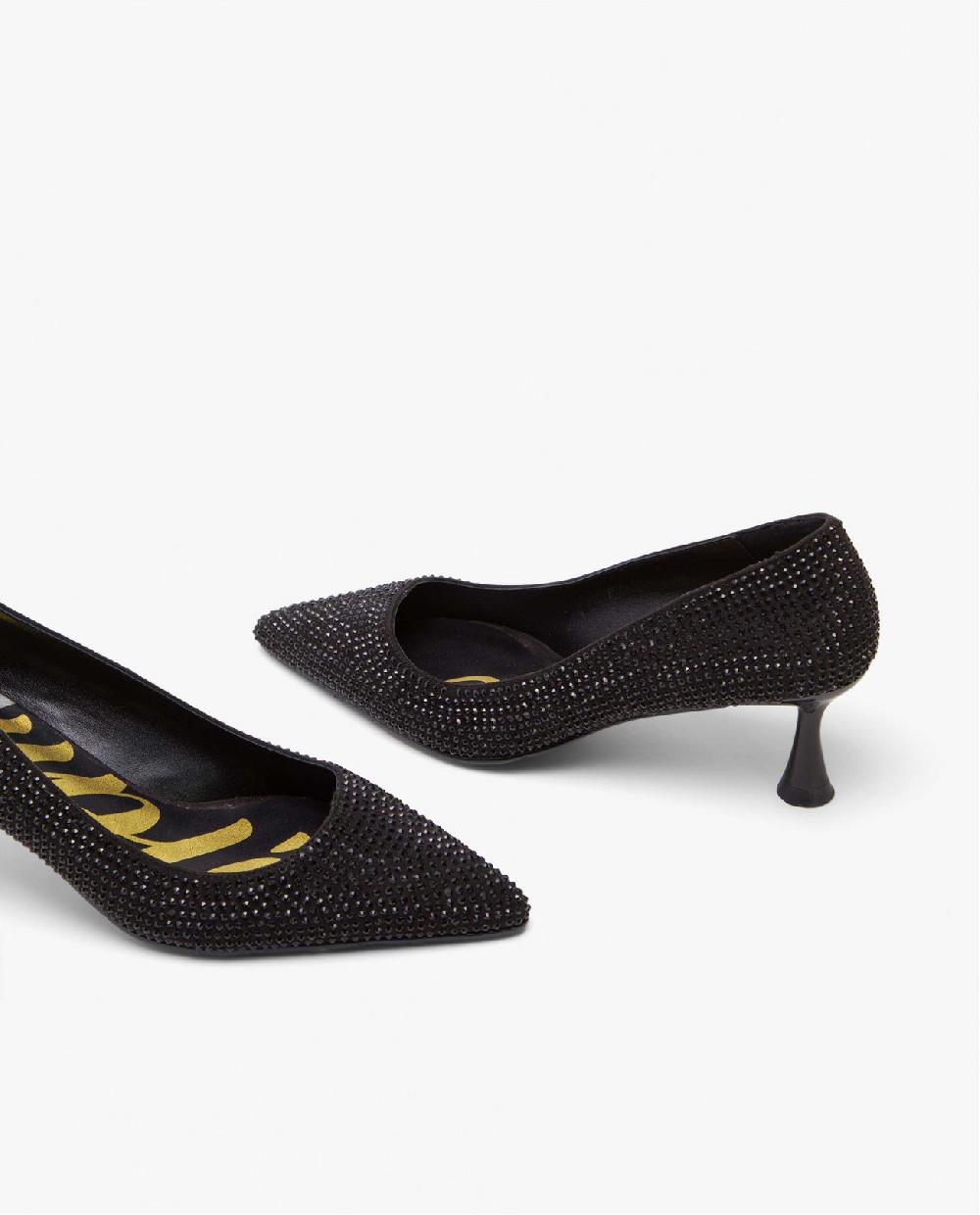 Cuplé SALÓN NEGRO DE ANTE CON DETALLES DE STRASS Y TACÓN MEDIO
