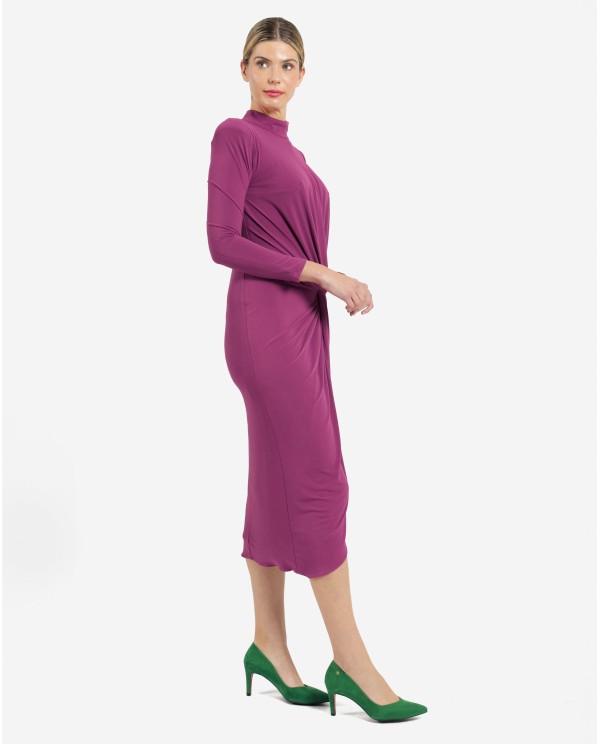 Cuplé VESTIDO MIDI FUCSIA DE PUNTO CON NUDO FRONTAL Y HOMBROS ESTRUCTURADOS