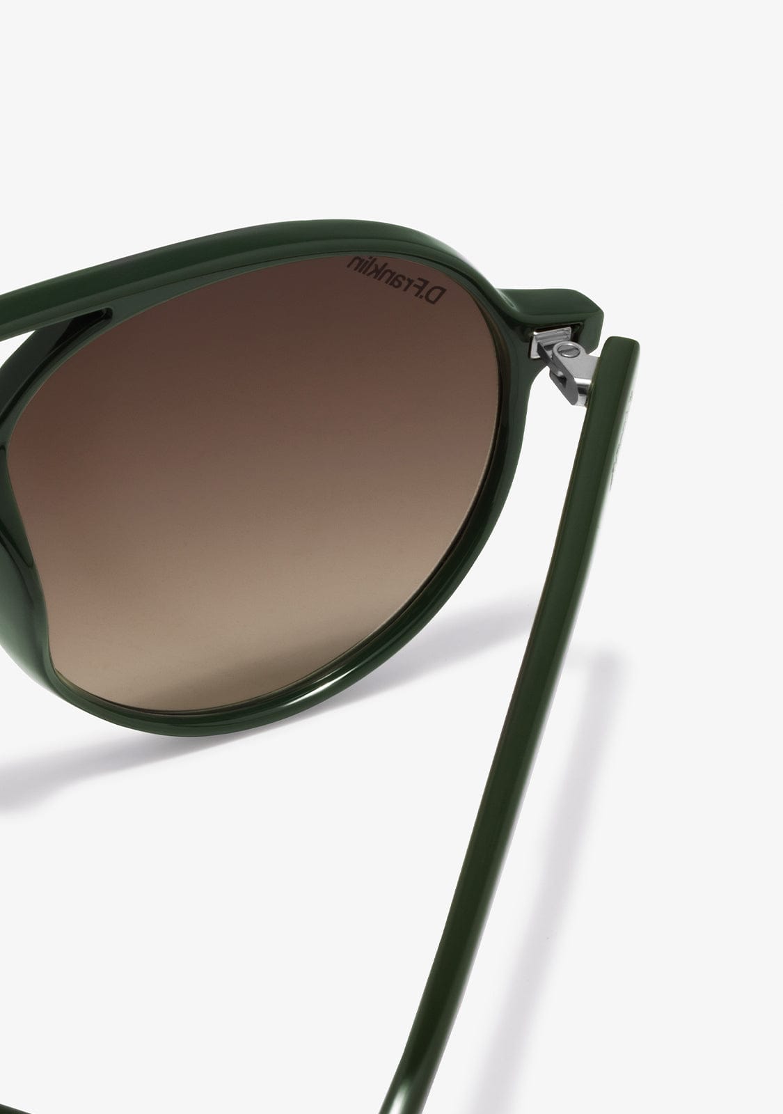 D.franklin America Round Khaki / G15