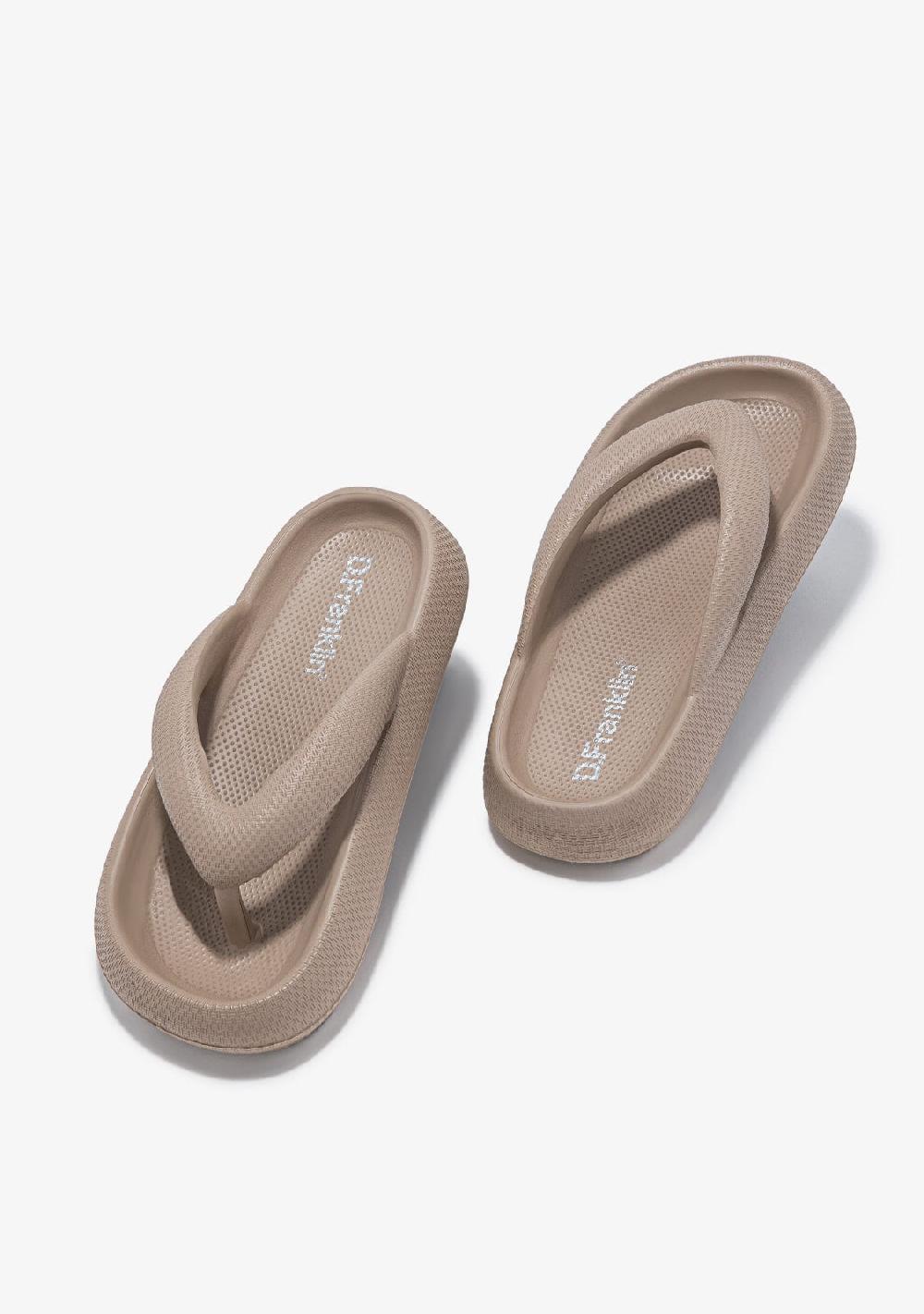 D.franklin Bloomer Nip Beige