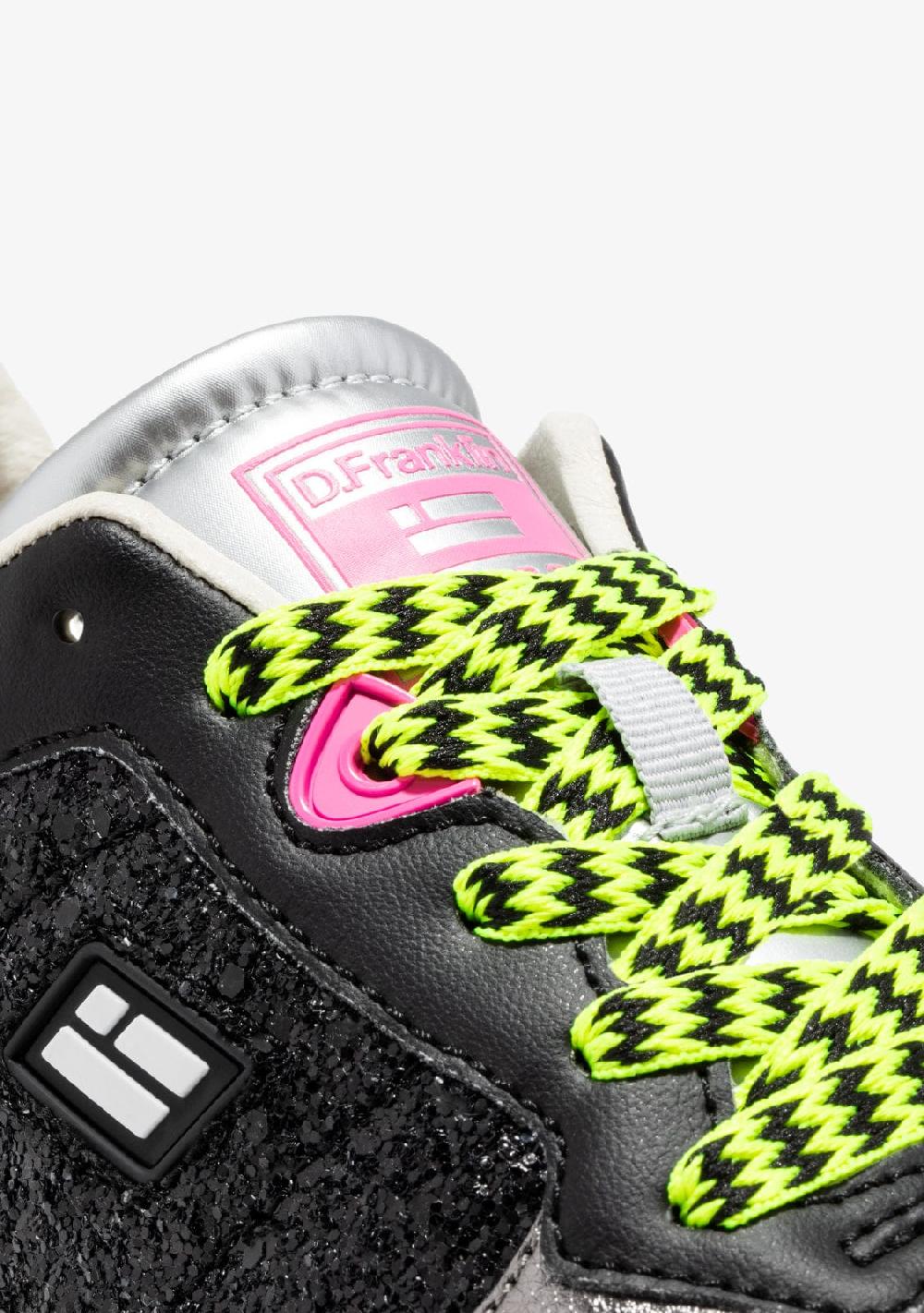 D.franklin Court Flag Glitter Black