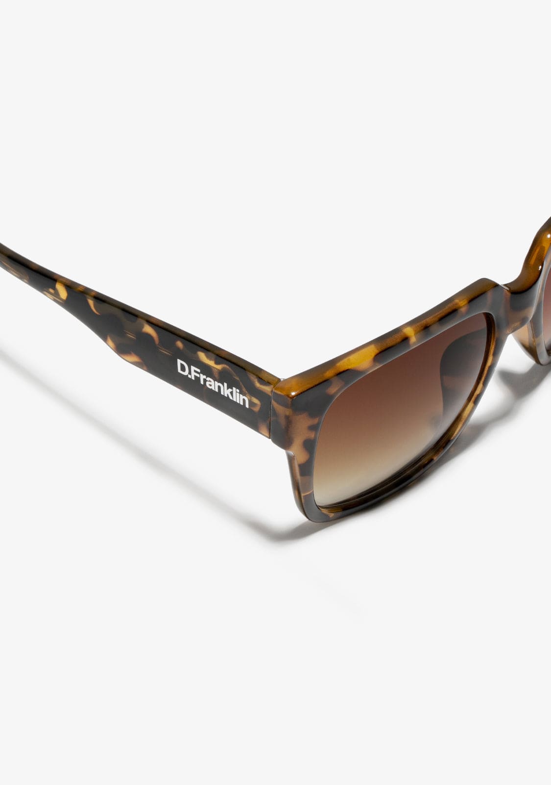 D.franklin Dunar Milky Demi / Brown