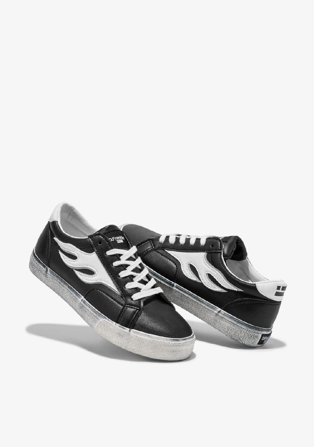 D.franklin Echo Flame Nap Black / White