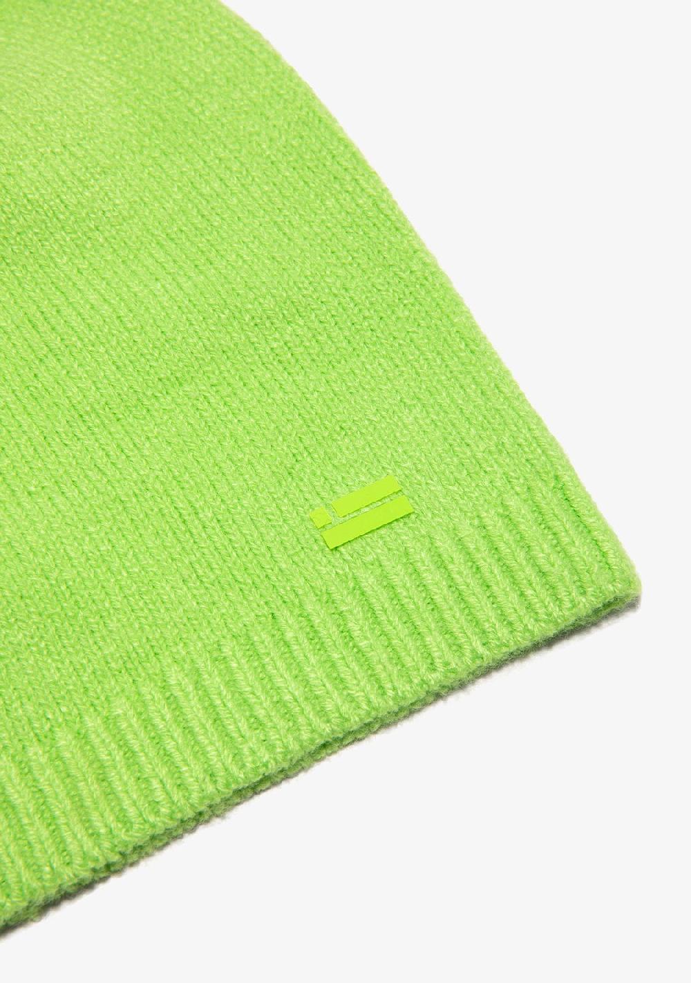 D.franklin Nordic Bomb Slouch Beanie Green