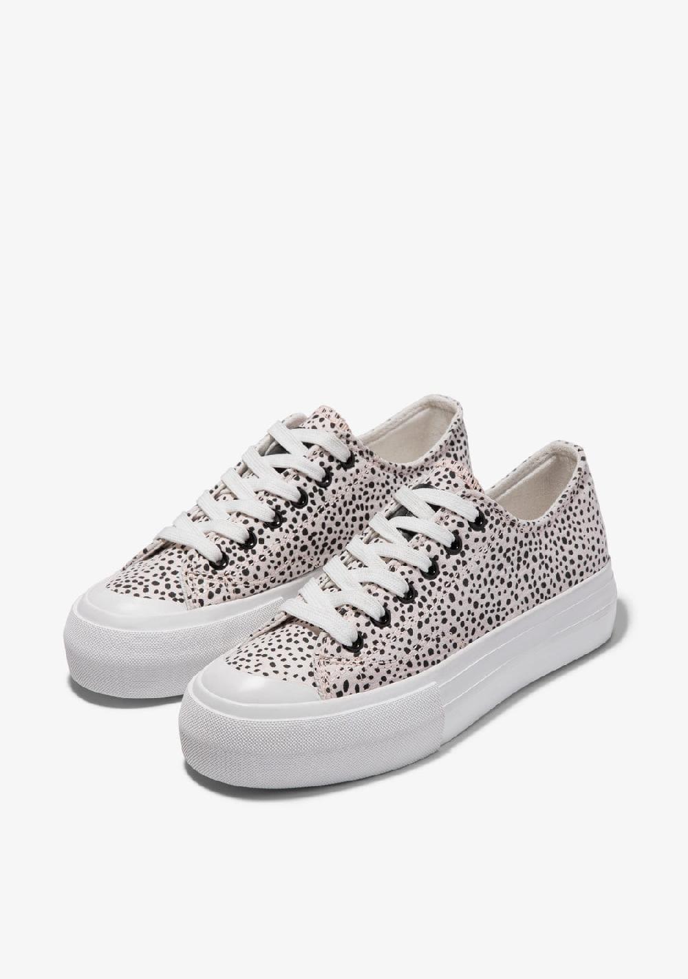 D.franklin One Way Low White / Black Dots