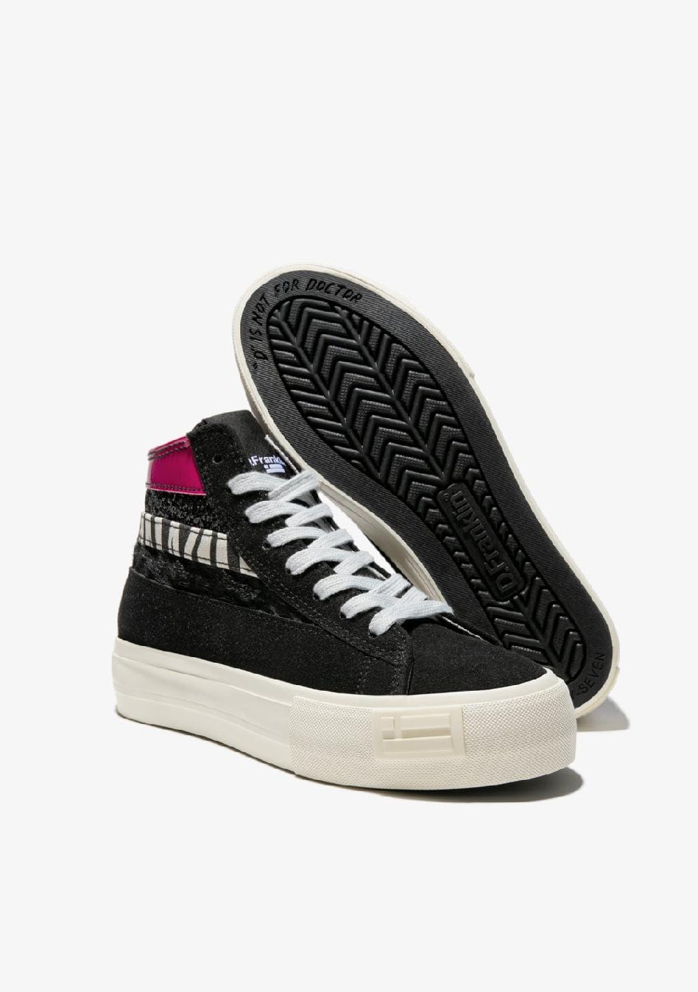 D.franklin One Way Vert Patch Black