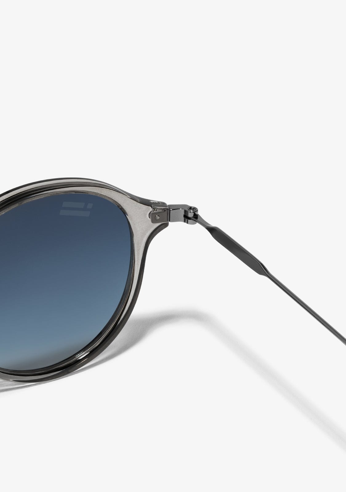 D.franklin Roller TR90 Trans / Grey