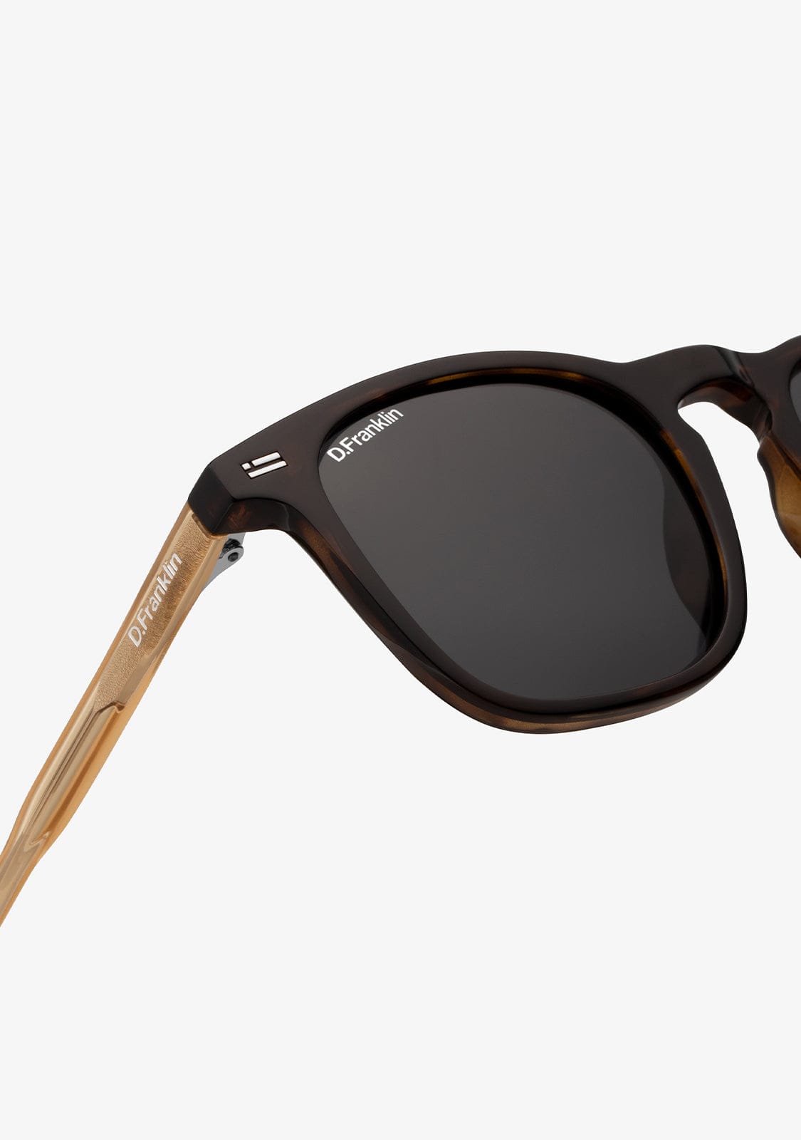 D.franklin Ultra Light SQ Med Tortoise / Smoke