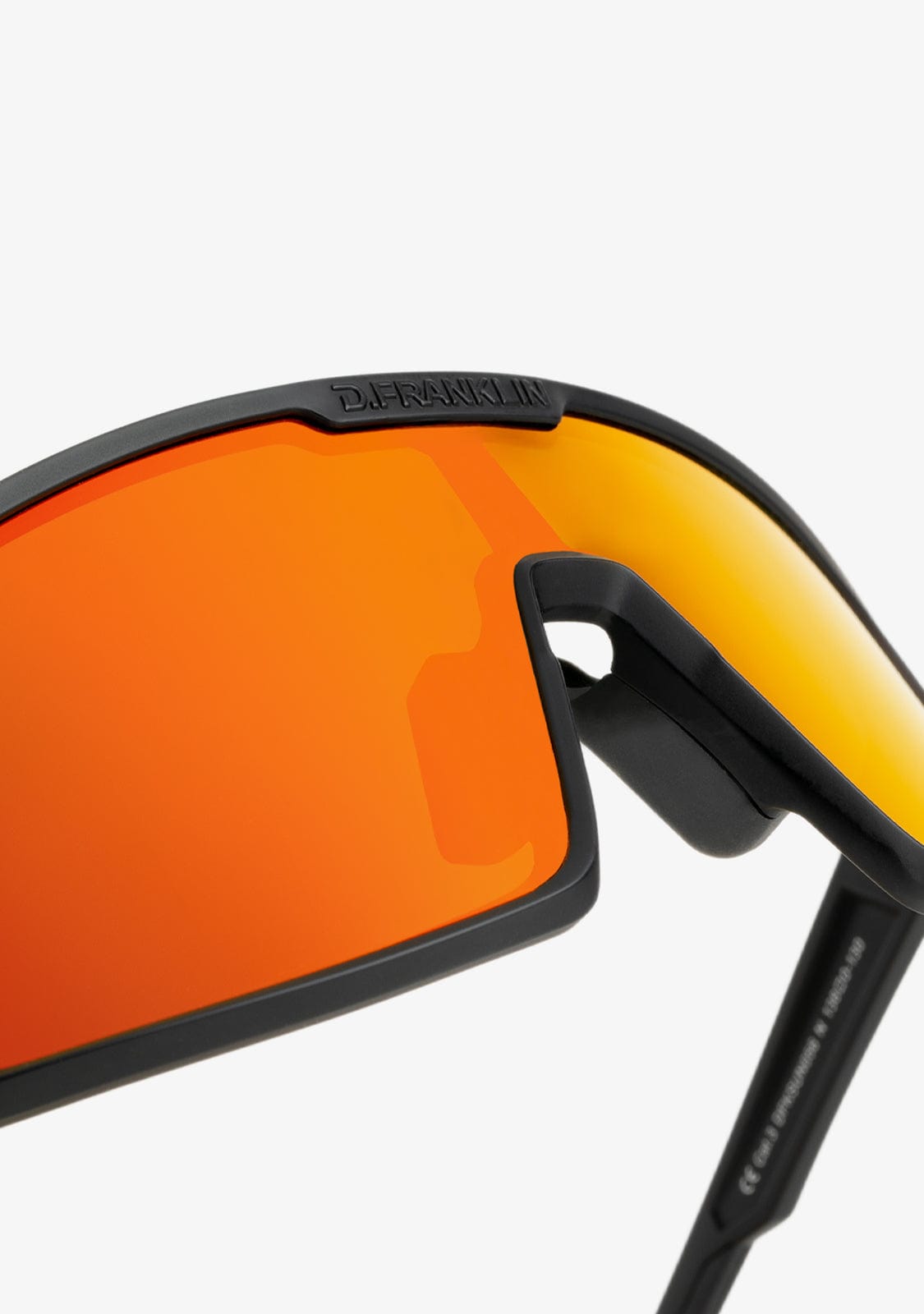 D.franklin Wind Black / Red