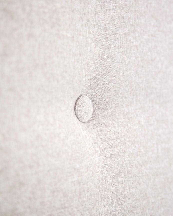 Deco Wood Cabecero Tapizado De Poliester Con Botones En Color Beige De 90x80cm