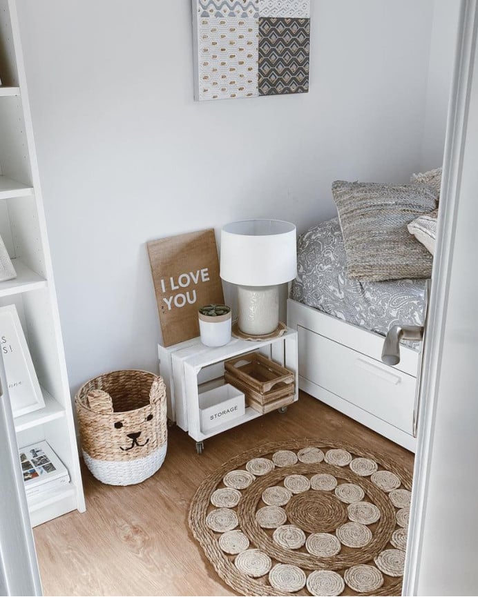 Deco Wood Caja Grande De Madera Maciza Decapada Con Ruedas Horizontal 49x25 5x30 5cm