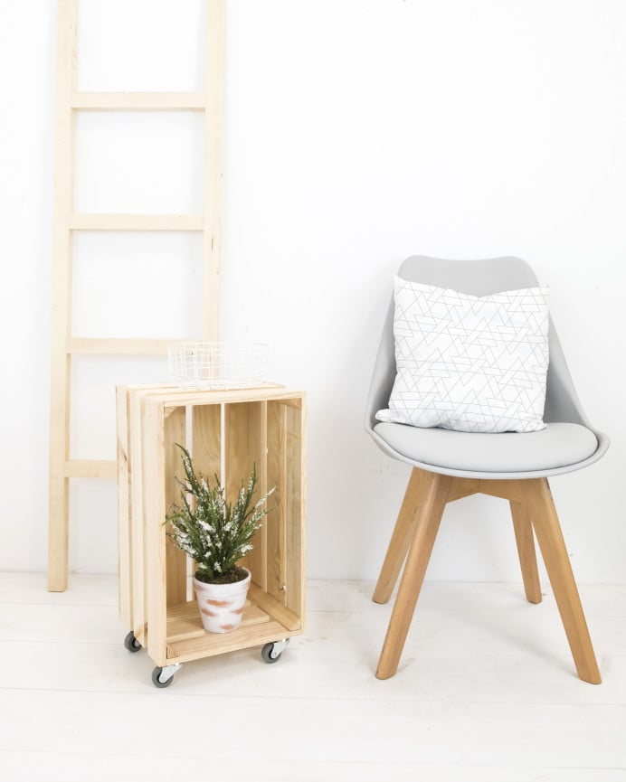 Deco Wood Caja Grande De Madera Maciza En Tono Natural Con Ruedas Vertical 30 5x25 5x49 Cm