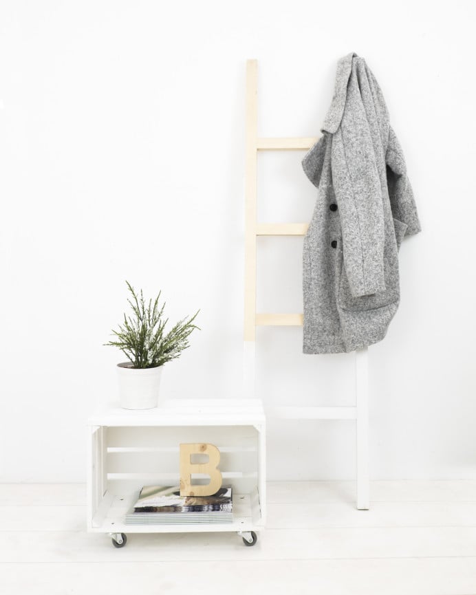 Deco Wood Caja Grande De Madera Maciza Tono Blanco Con Ruedas Horizontal 49x25 5x30 5cm