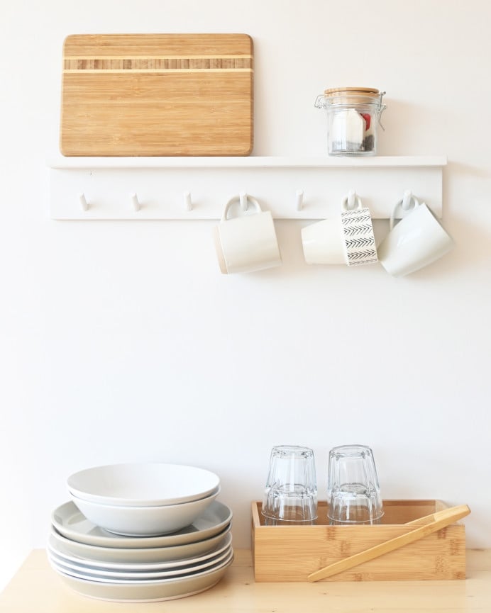 Deco Wood Colgador De Pared De Madera Maciza En Tono Blanco De 61x9 5cm