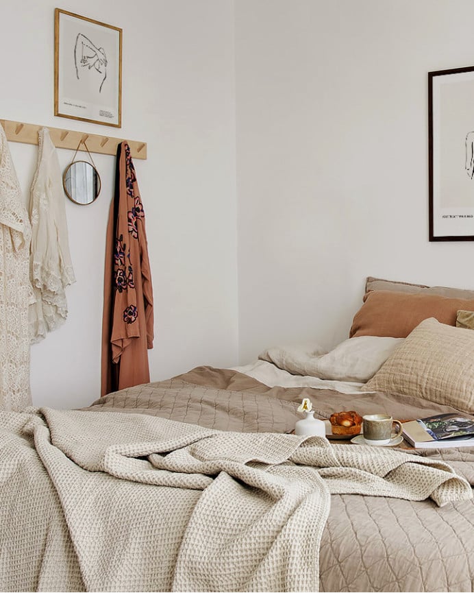 Deco Wood Colgador De Pared De Madera Maciza En Tono Natural De 61x5cm