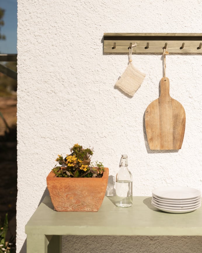 Deco Wood Colgador De Pared De Madera Maciza En Tono Verde De 61x9 5cm