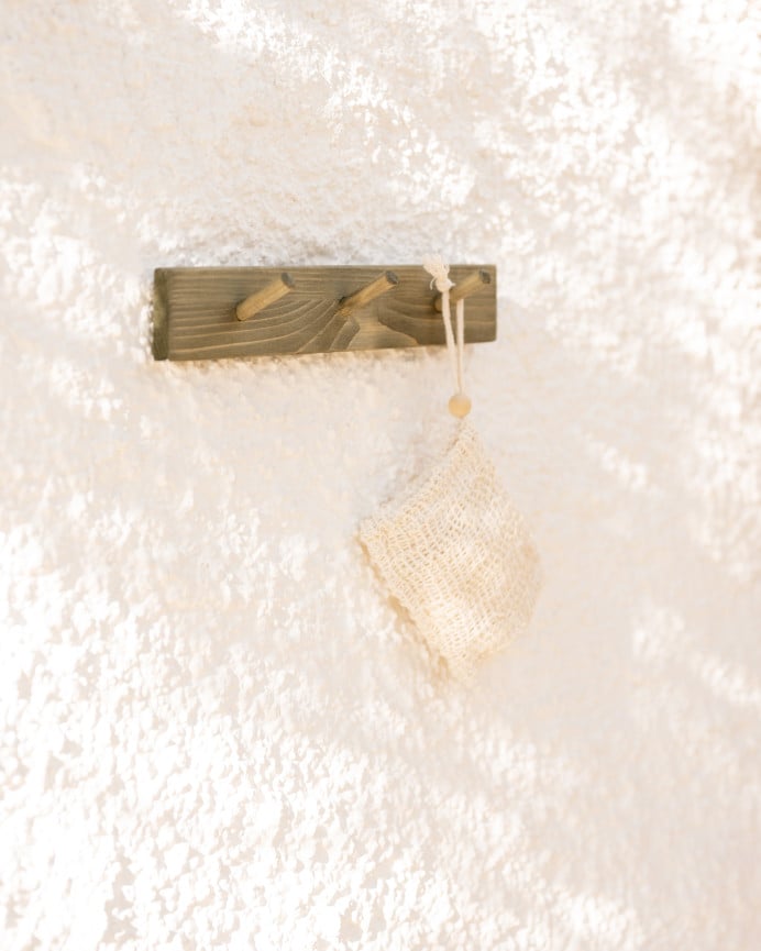 Deco Wood Colgador De Pared De Madera Maciza En Tono Verde De 26x5cm