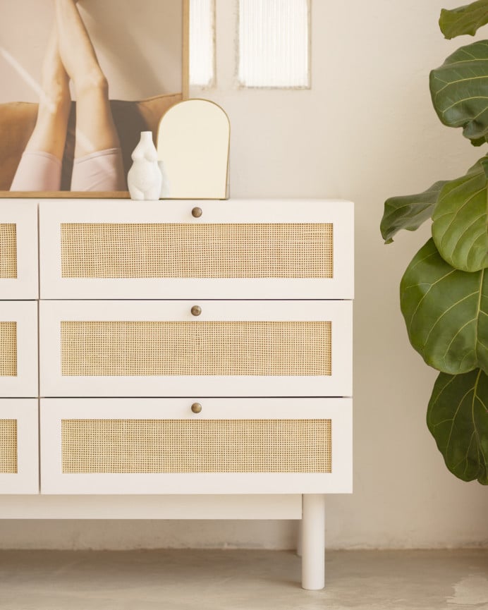 Deco Wood Cómoda De Madera Maciza Y Rafia Con Seis Cajones En Tono Blanco De 76x120cm