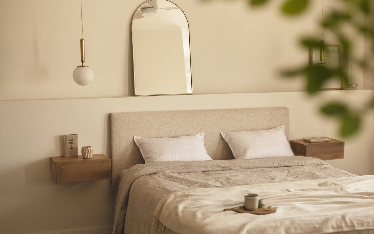 Deco Wood Espejo De Pared Con Forma Arqueada Elaborado Con Metal Color Dorado 80x50cm