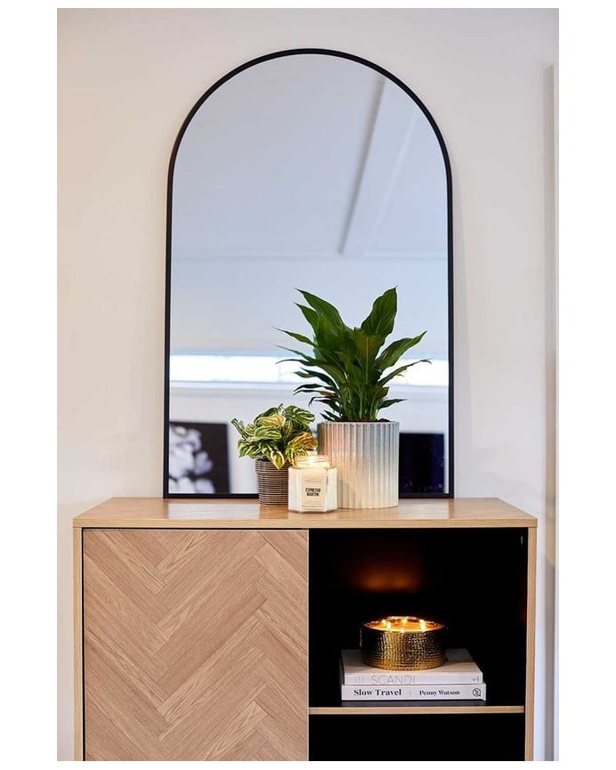 Deco Wood Espejo De Pared Con Forma Arqueada Elaborado Con Metal Color Negro