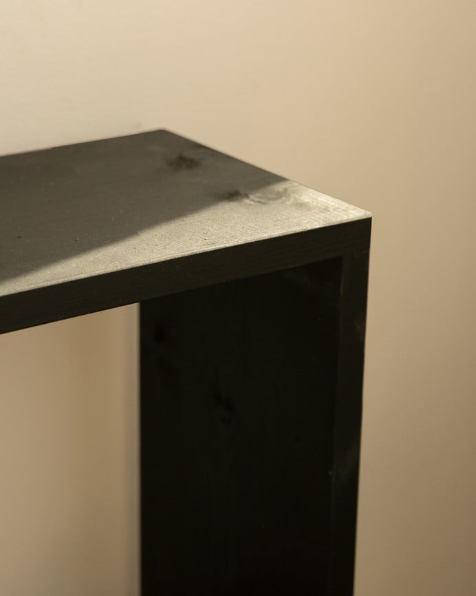 Deco Wood Estantería De Madera Maciza Tono Negro Con 2 Estantes