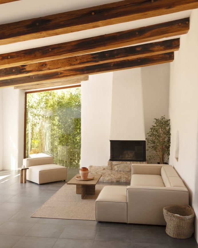 Deco Wood Mesa Auxiliar De Madera Maciza En Tono Nogal De 25x25cm