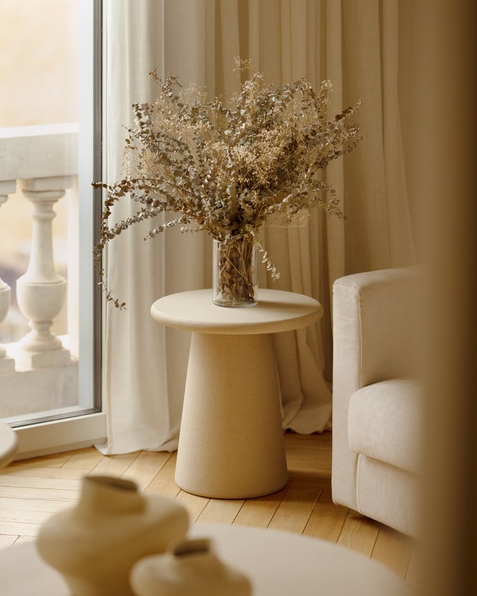 Deco Wood Mesa Auxiliar Redonda De Microcemento En Tono Beige 45x50cm